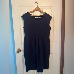 Old Navy Classic Sleeveless Navy Maternity Dress